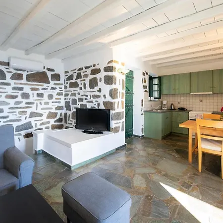 Casa Glyfari In Glyfa Paros, Just 80 Meters From Beach Holiday home Parikia (Paros)